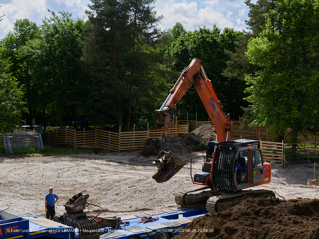 08.06.2022 - Baustelle zur Mütterberatung und Haus für Kinder